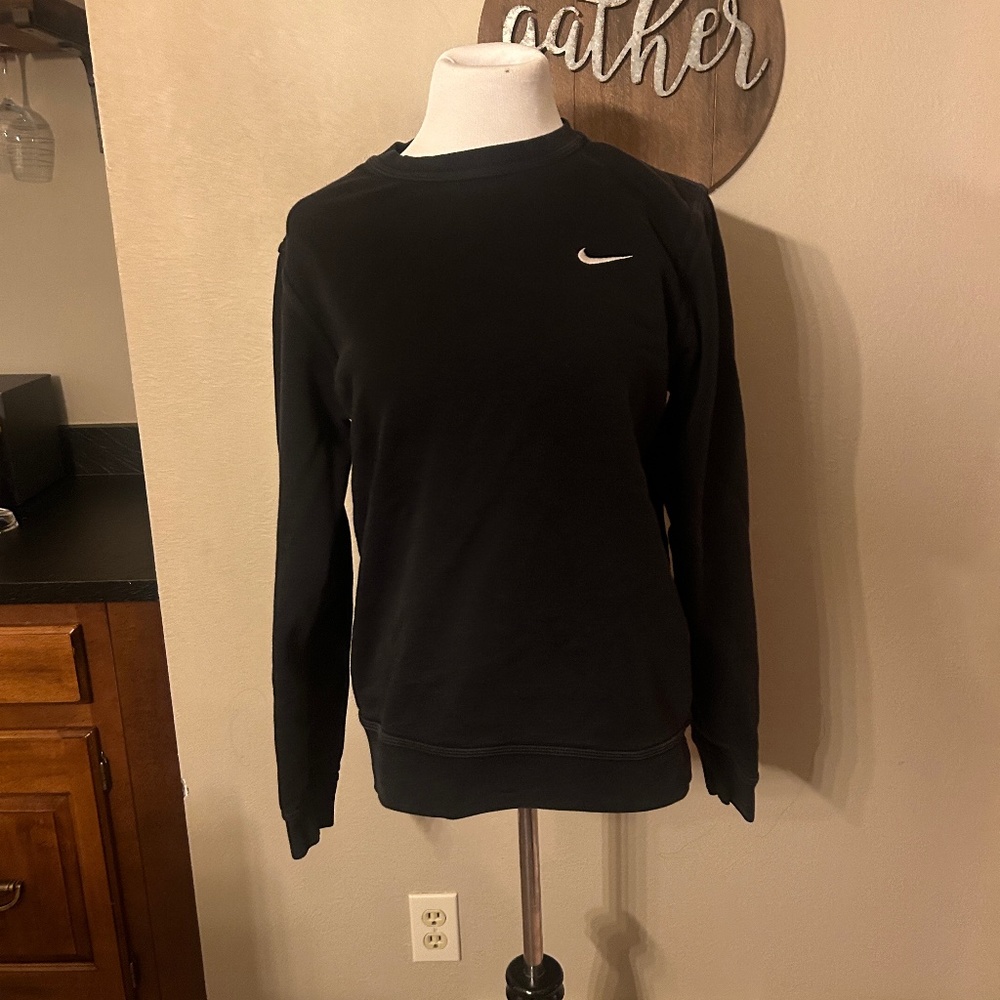 Nike crewneck